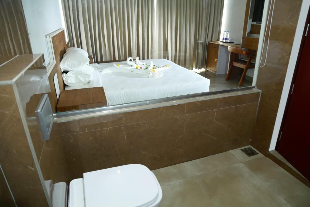 Servosonic Hotels And Resorts Kannur ภายนอก รูปภาพ